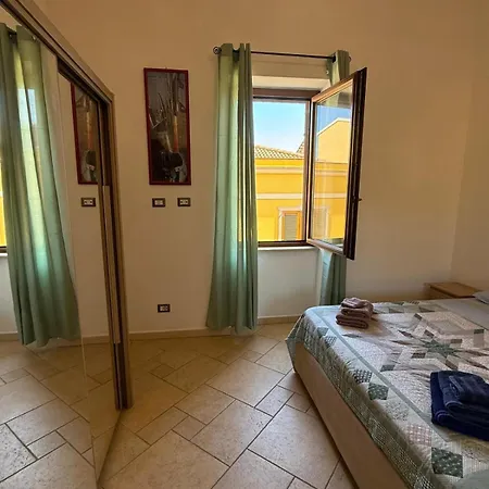 Il Rifugio Sul Porto פורטו טורס